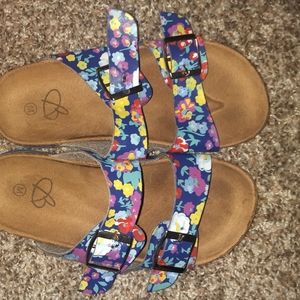Girl's size Medium 13/1 sized slip ons!